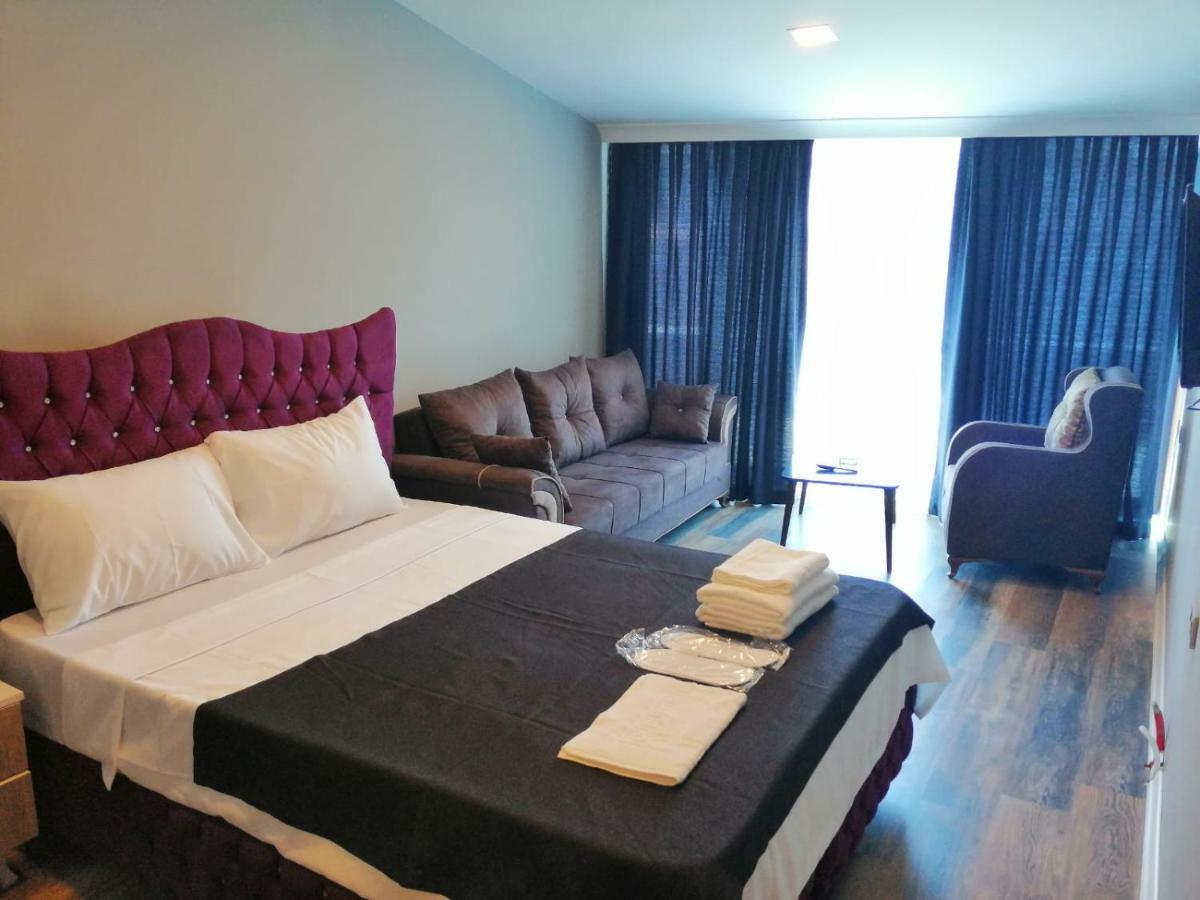 Plus Park Suite & Hotel Istanbul Bagian luar foto