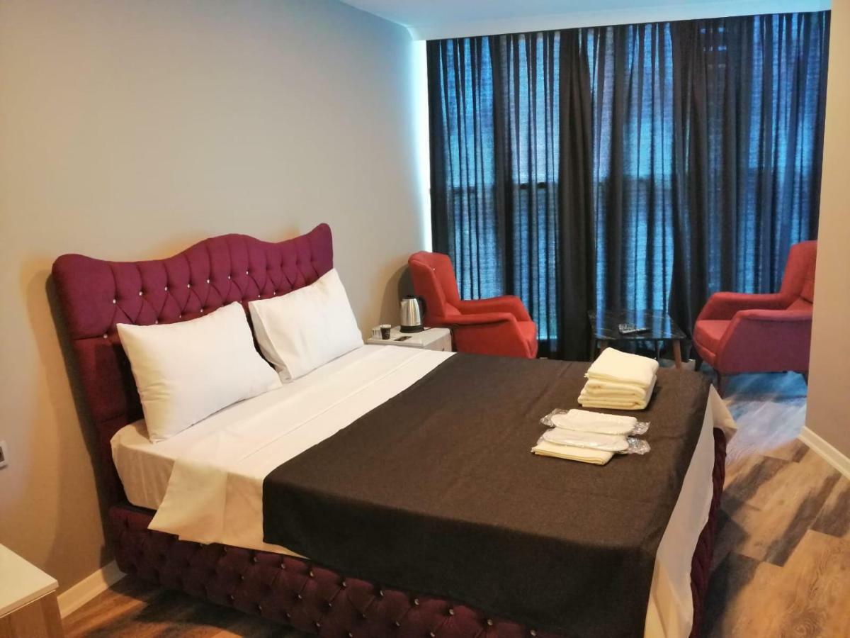 Plus Park Suite & Hotel Istanbul Bagian luar foto