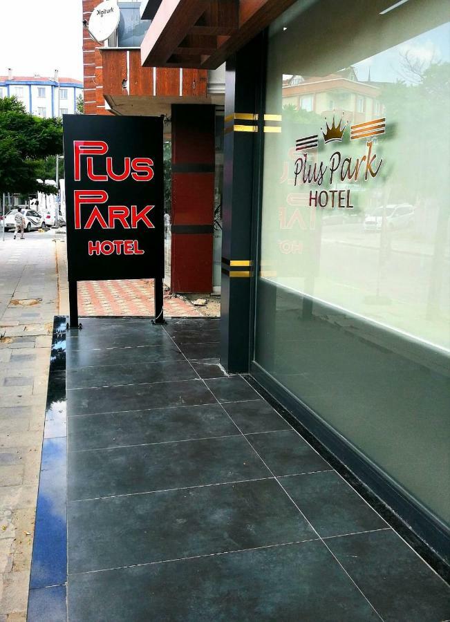 Plus Park Suite & Hotel Istanbul Bagian luar foto